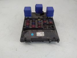 Nissan Patrol Y61 Module de fusibles 