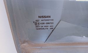 Nissan Qashqai+2 Szyba drzwi tylnych 