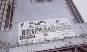Chevrolet Captiva Calculateur moteur ECU 96858577
