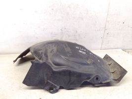 Renault Megane II Rivestimento paraspruzzi passaruota anteriore 8200073429