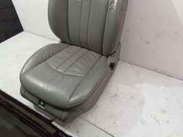 Mercedes-Benz CLS C219 Salono komplektas 