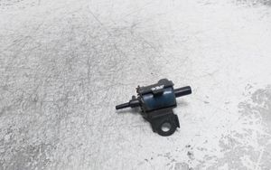 Toyota Avensis T220 Vacuum valve 9091012219