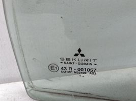 Mitsubishi Carisma Mažasis "A" galinių durų stiklas 