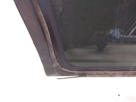Mitsubishi Space Wagon Заднее боковое стекло кузова 