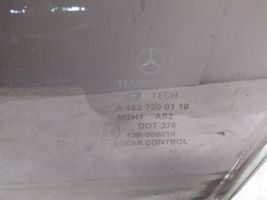 Mercedes-Benz ML W163 Pagrindinis priekinių durų stiklas (keturdurio) A1637200118