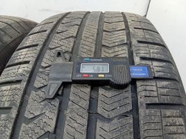 Volkswagen Touareg I Pneus d'hiver R18 25555R18