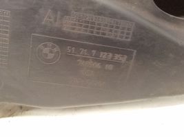 BMW X5 E53 Parte del condotto di aspirazione dell'aria 7123353