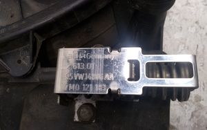 Ford Galaxy Ventilateur de refroidissement de radiateur électrique 7M0121207