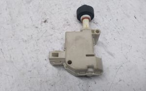 Audi Q7 4L Motorino del tappo del serbatoio del carburante 3B0959782A