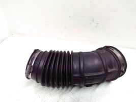 Chrysler 300 - 300C Tube d'admission d'air 0210490A