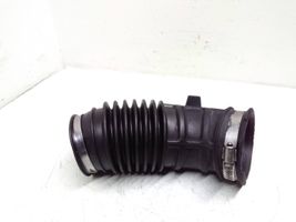 Chrysler 300 - 300C Tube d'admission d'air 0210490A