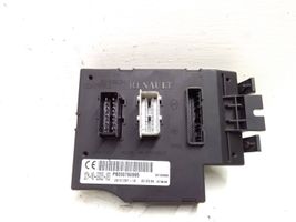 Renault Trafic II (X83) Module confort P8200790995