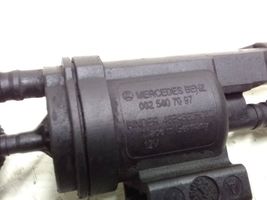 Mercedes-Benz S W221 Solenoīda vārsts 0025407097