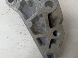 Volvo S80 Supporto di montaggio scatola del cambio 6G927M125FB