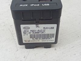 KIA Sportage Connettore plug in AUX 961103W000