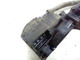 Renault Koleos I Front door lock 