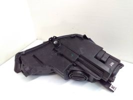 Audi A4 S4 B9 Lampa przednia 8W0941005A