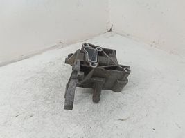 Volkswagen Touareg II Supporto di montaggio della pompa del servosterzo 059145169AE