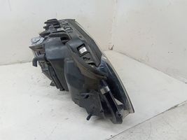 BMW 7 E65 E66 Lampa przednia 6937241