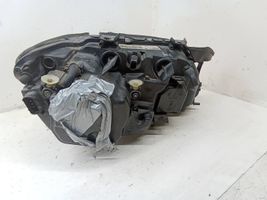 BMW 7 E65 E66 Lampa przednia 6937241