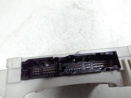 Toyota Prius (XW50) Module confort 8273047560