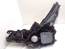 Toyota Prius (XW50) Faro/fanale 8990847100