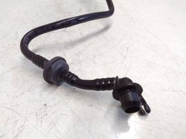 Volkswagen PASSAT B8 Vacuum line/pipe/hose 5Q0612041AE