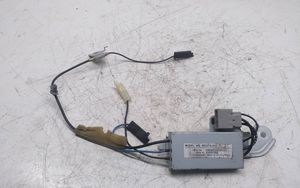 Subaru Outback Amplificateur d'antenne 86327AJ000