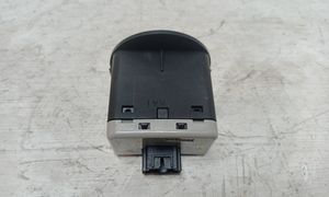 KIA Sportage Passenger airbag on/off switch 