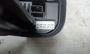 Ford Mondeo Mk III Przełącznik / Przycisk kierownicy 98AB14K147AD