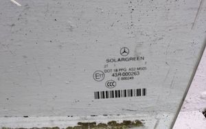 Mercedes-Benz S W221 Szyba drzwi przednich 43R000263