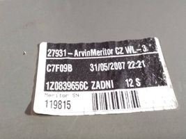 Skoda Octavia Mk2 (1Z) Elektryczny podnośnik szyby drzwi tylnych 1Z0839656C