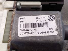 Volkswagen Tiguan Elektryczny podnośnik szyby drzwi przednich 5N2837730F