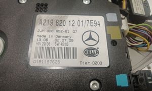 Mercedes-Benz CLS C219 Illuminazione sedili anteriori A2198201201