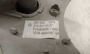 Mercedes-Benz CLS C219 Specchietto retrovisore (interno) 2198110107