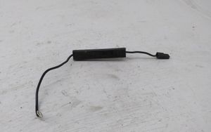 Mercedes-Benz C W203 Amplificateur d'antenne A2038270542