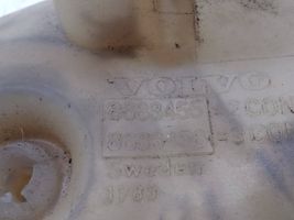 Volvo XC70 Vase d'expansion / réservoir de liquide de refroidissement 8683455