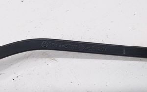 Volkswagen Transporter - Caravelle T4 Rear wiper blade arm 701955707