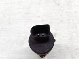 Volkswagen Bora Tuulilasi tuulilasinpesimen pumppu 1J5955651