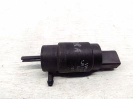 Volkswagen Bora Pompe de lave-glace de pare-brise 1J5955651