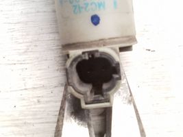 Nissan Patrol Y61 Pompe de lave-glace de pare-brise 2224620A