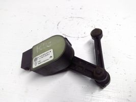 Volkswagen Touareg I Rear air suspension level height sensor 7L0616571B