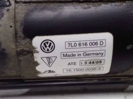 Volkswagen Touareg I Compresseur / pompe à suspension pneumatique 4F0616005B