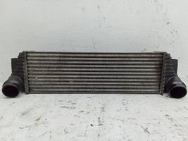 BMW 5 GT F07 Chłodnica powietrza doładowującego / Intercooler 7812016