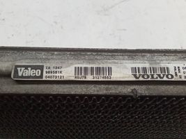 Volvo XC90 Chłodnica powietrza doładowującego / Intercooler 31274553