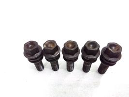 Audi Q7 4L Nuts/bolts 