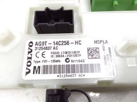 Volvo XC60 Module de fusibles AG9T14C256HC