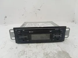 Opel Vivaro Panel / Radioodtwarzacz CD/DVD/GPS 281151185R