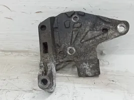 Peugeot 308 Engine mounting bracket 25365224