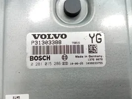Volvo V70 Variklio valdymo blokas P31303388